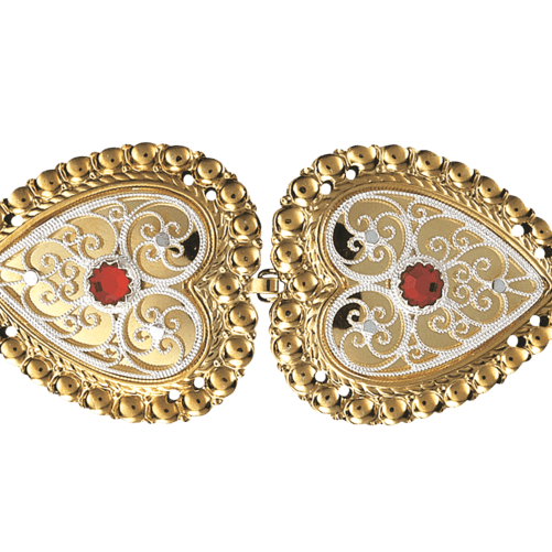 Hjertespenne til belte med kruser, rød stein og sy-hull 002507