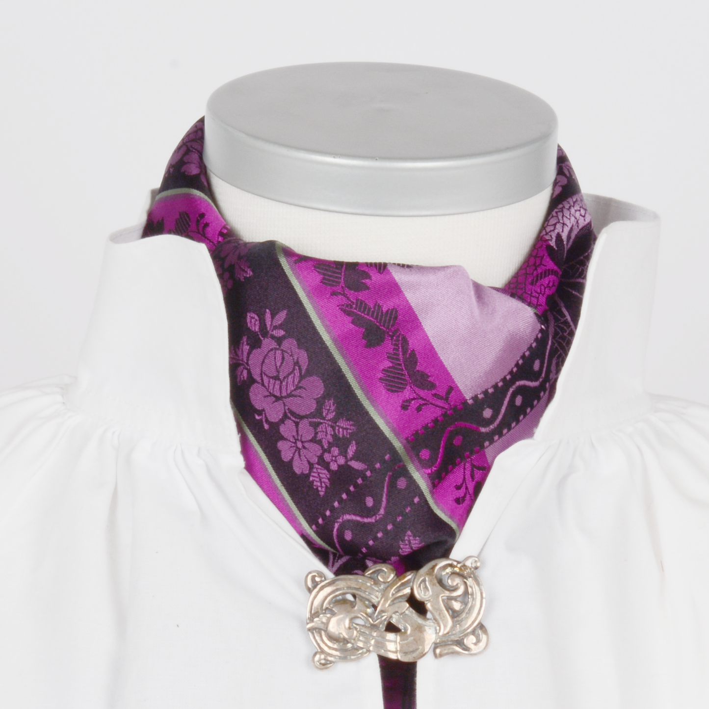 Lise silkeskjerf 03-722.052