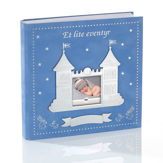 1538 Et lite eventyr, minnebok i lys blå velur